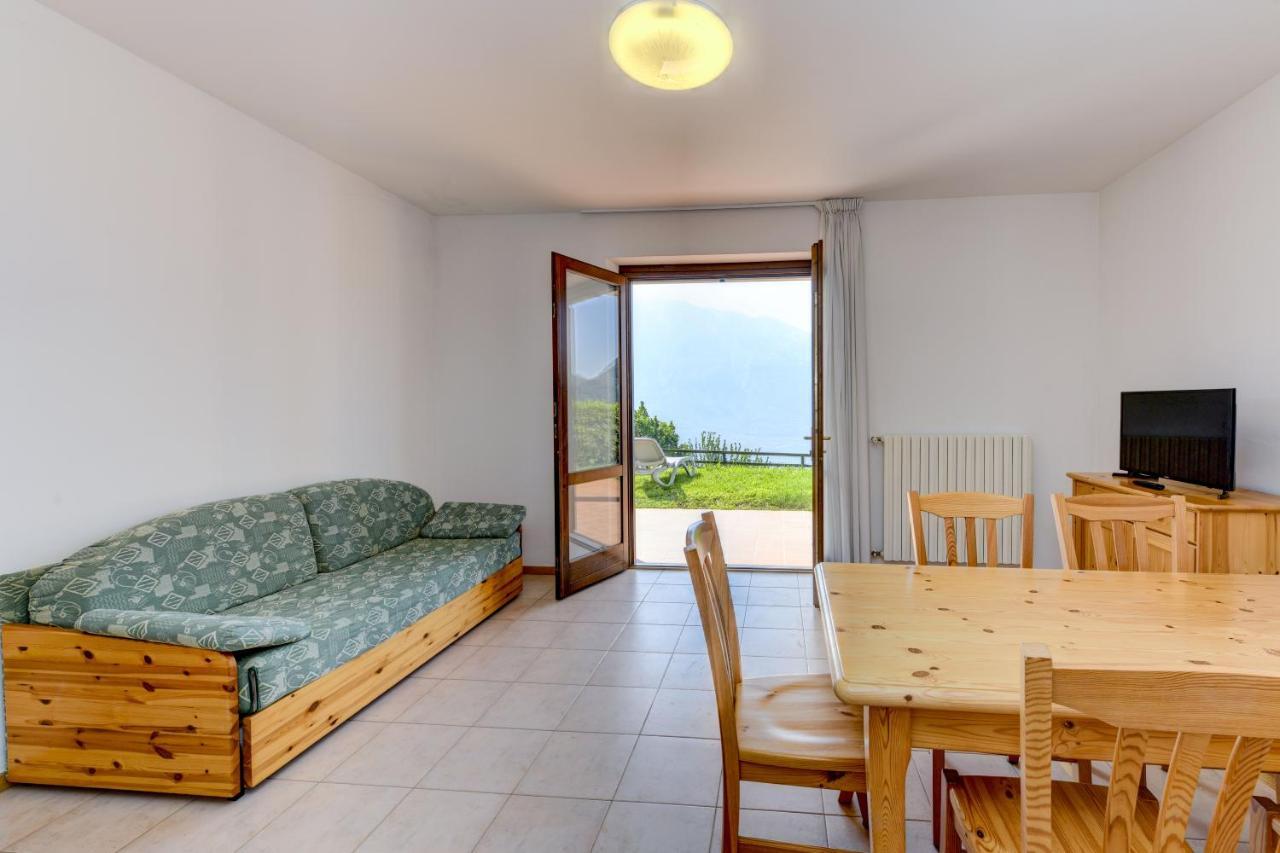 Residence Altogarda Tremosine ภายนอก รูปภาพ