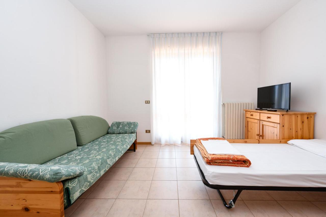 Residence Altogarda Tremosine ภายนอก รูปภาพ